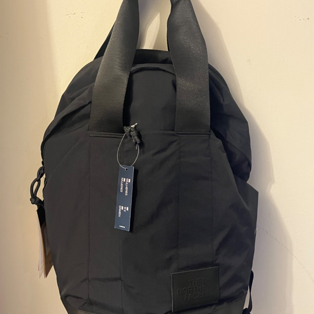 The North Face Women's Never Stop Daypack TNF Black OS NEW - Picture 7 of 7